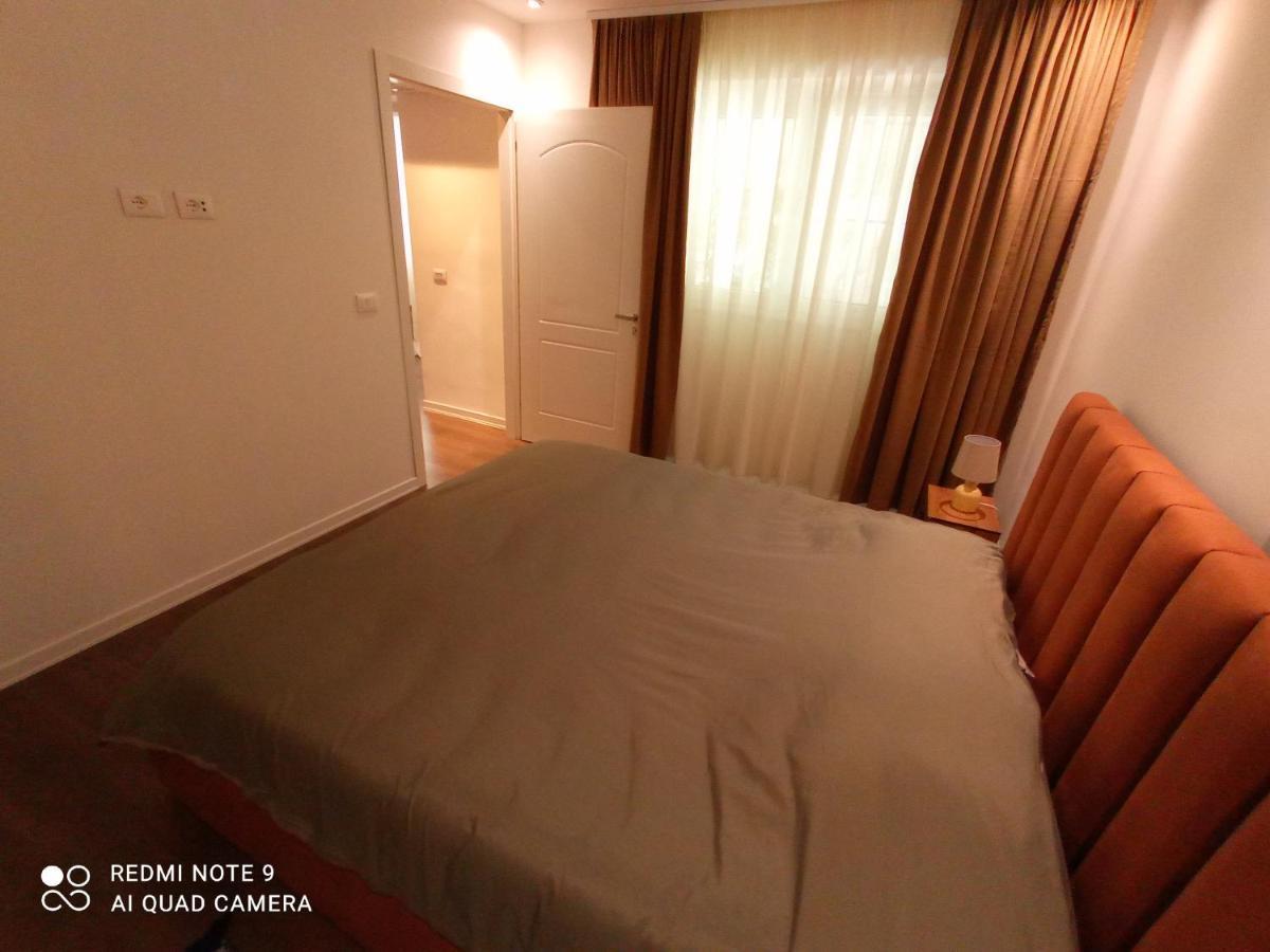 Tirana Apartment Garda Exteriér fotografie